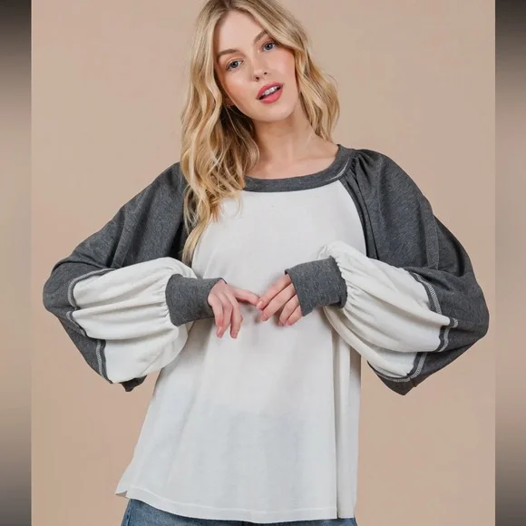 Color Block Contrast Knit Sweatshirt - Picture 2 of 6